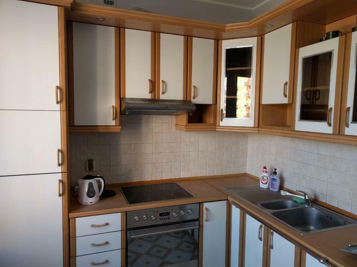 גדינייה Apartament Gruba Ryba מראה חיצוני תמונה